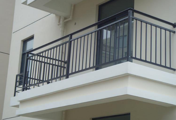 深圳怎樣挑選陽(yáng)臺(tái)欄桿和陽(yáng)臺(tái)欄桿？